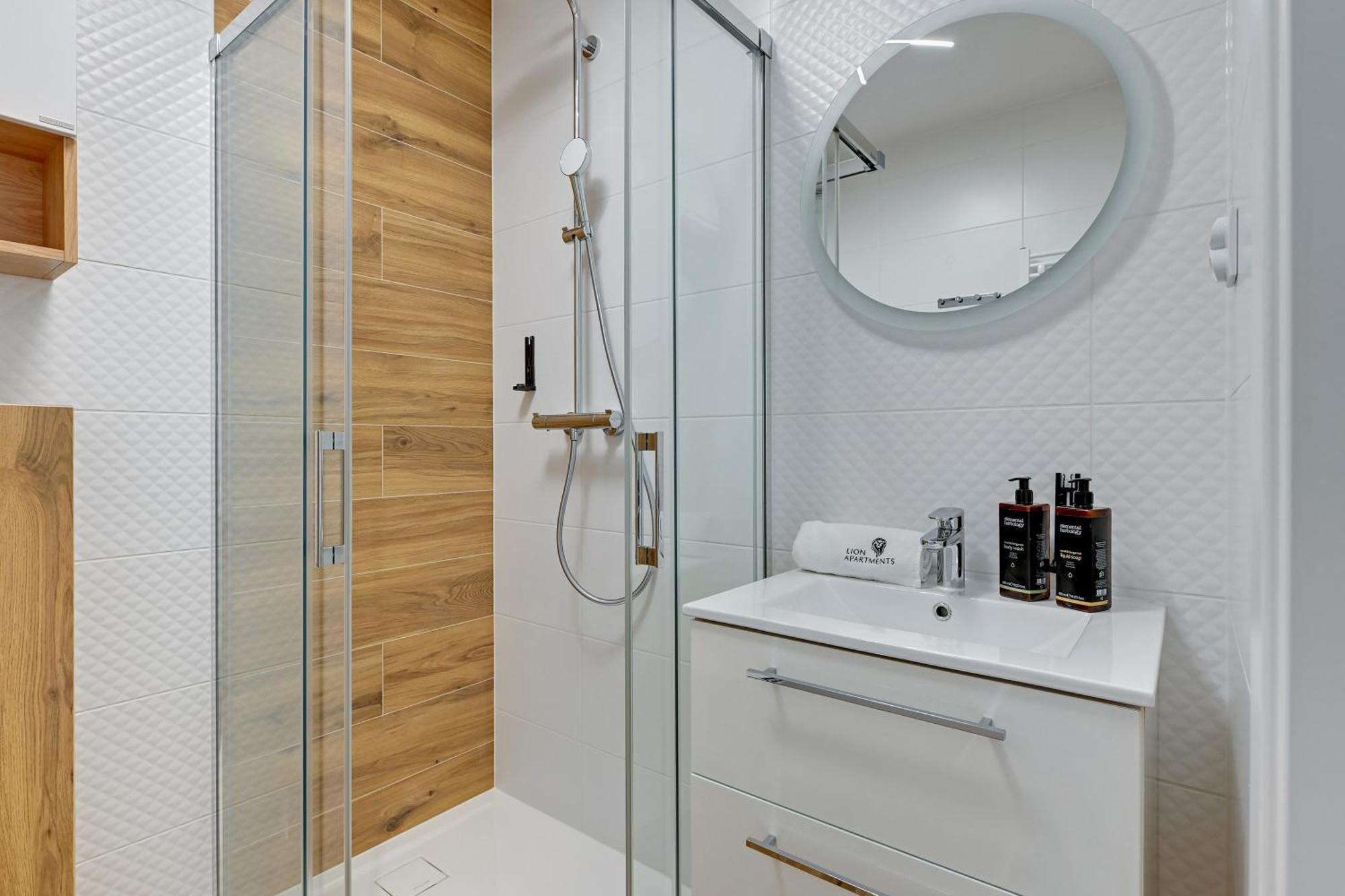 Angielska Grobla City Center By Lion Apartments Gdansk Ngoại thất bức ảnh
